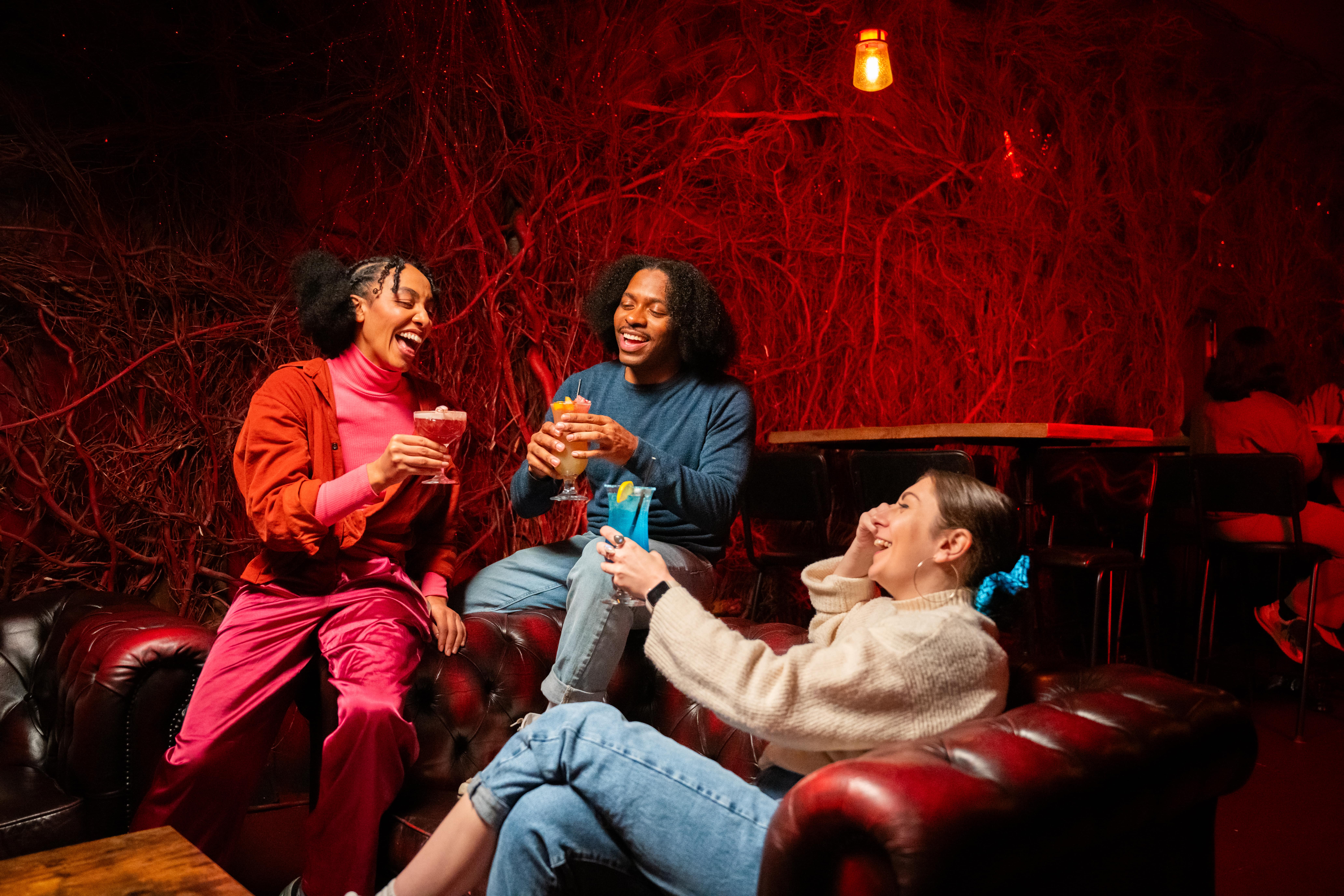 241112 Wotw X Fever 10MIDDLEBAR 1331 (1) Min